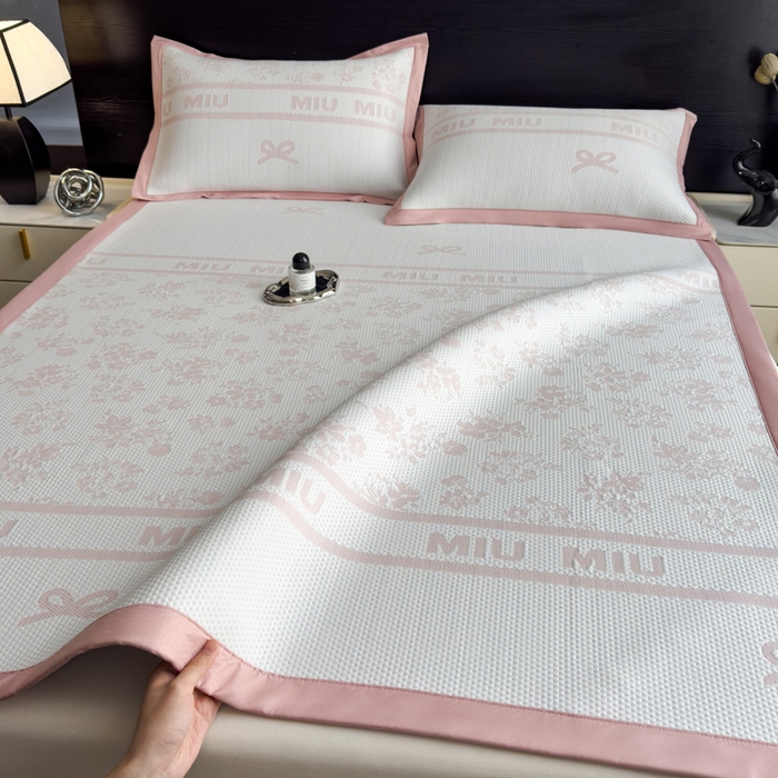 91家纺网 家纺一手货源 找家纺 席世家 2025春夏新款冰豆豆花卉卡通凉席席子 床笠款-缦莎-粉