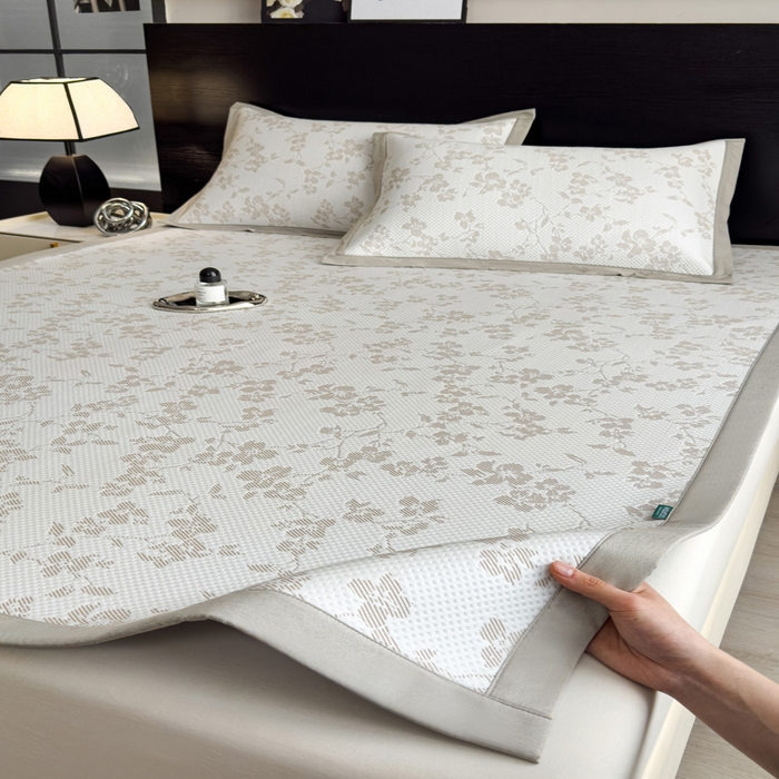 91家纺网 家纺一手货源 找家纺 席世家 2025春夏新款冰豆豆花卉卡通凉席席子 床笠款-花漾