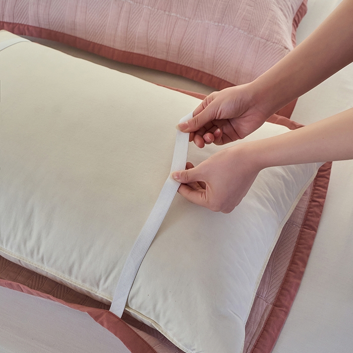 91家纺网 家纺一手货源 找家纺 （总）棠薇家纺 2025新款纯色纱布毯棉毛巾被包边款多功能毯三层纱双层纱夹棉床盖毯子可铺可盖