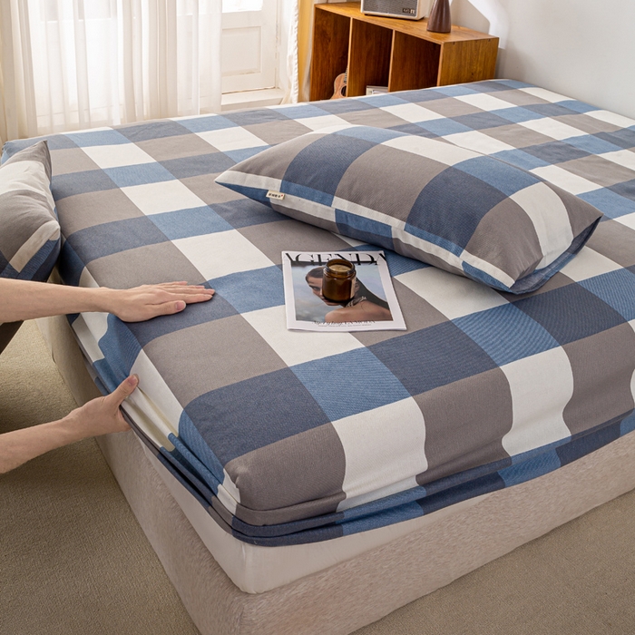 91家纺网 家纺一手货源 找家纺 米柳家纺 2025新款原棉老粗布印花床笠系列 蓝大格床笠款