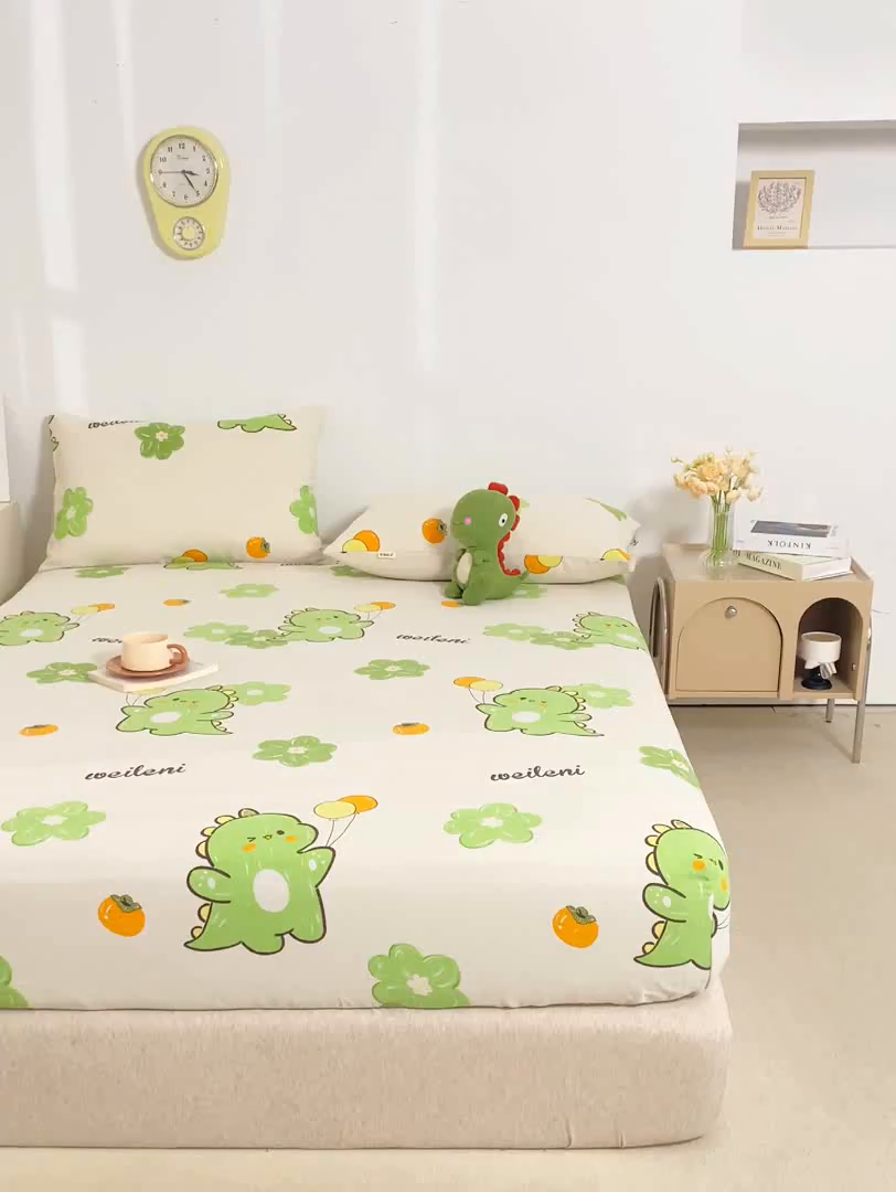 91家纺网 家纺一手货源 找家纺 米柳家纺 2025新款原棉老粗布印花床笠系列 绿恐龙床笠款