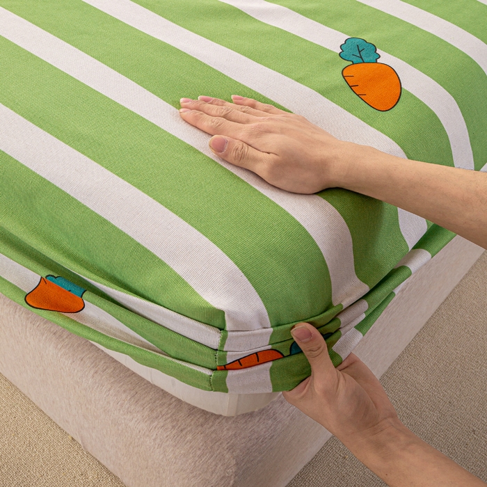 91家纺网 家纺一手货源 找家纺 米柳家纺 2025新款原棉老粗布印花床笠系列 绿萝卜床笠款