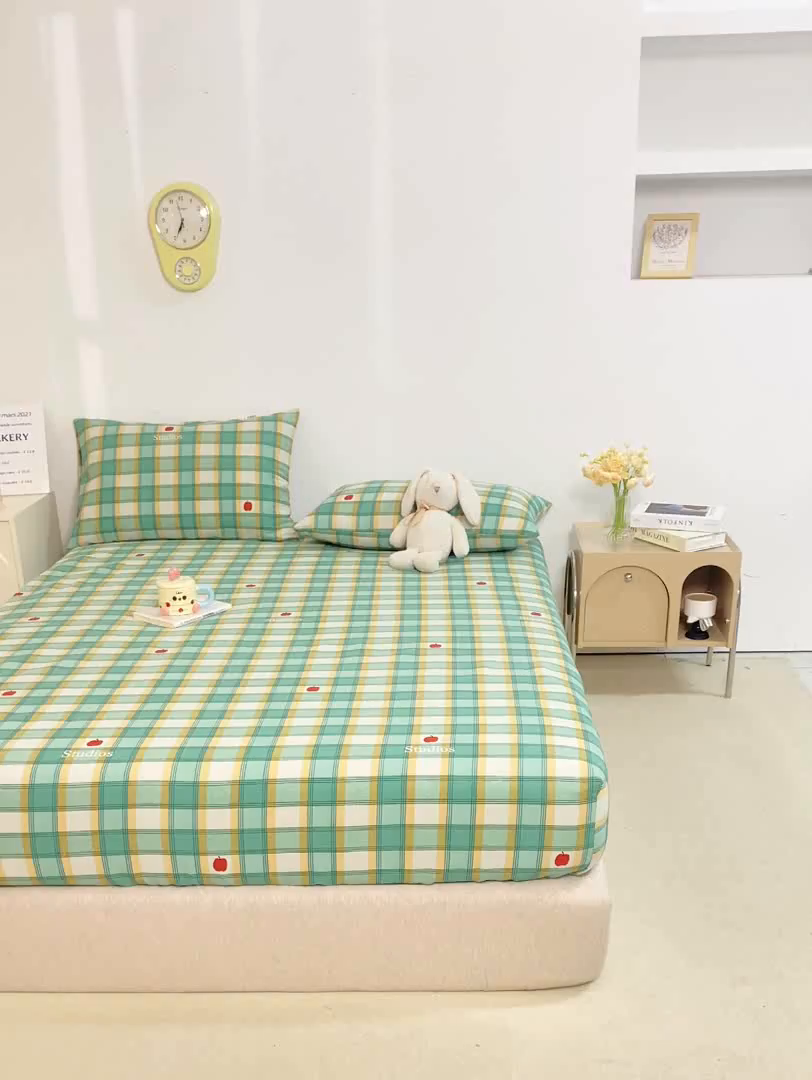 91家纺网 家纺一手货源 找家纺 米柳家纺 2025新款原棉老粗布印花床笠系列 绿小格床笠款