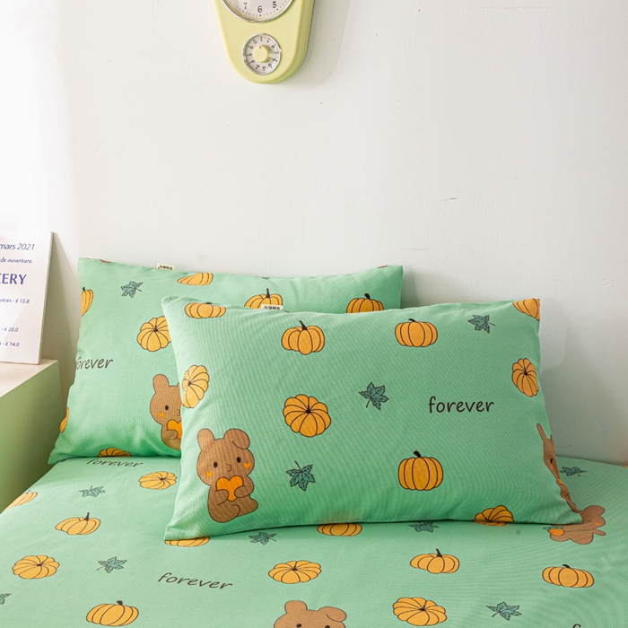 91家纺网 家纺一手货源 找家纺 米柳家纺 2025新款原棉老粗布印花床笠系列 南瓜熊床笠款