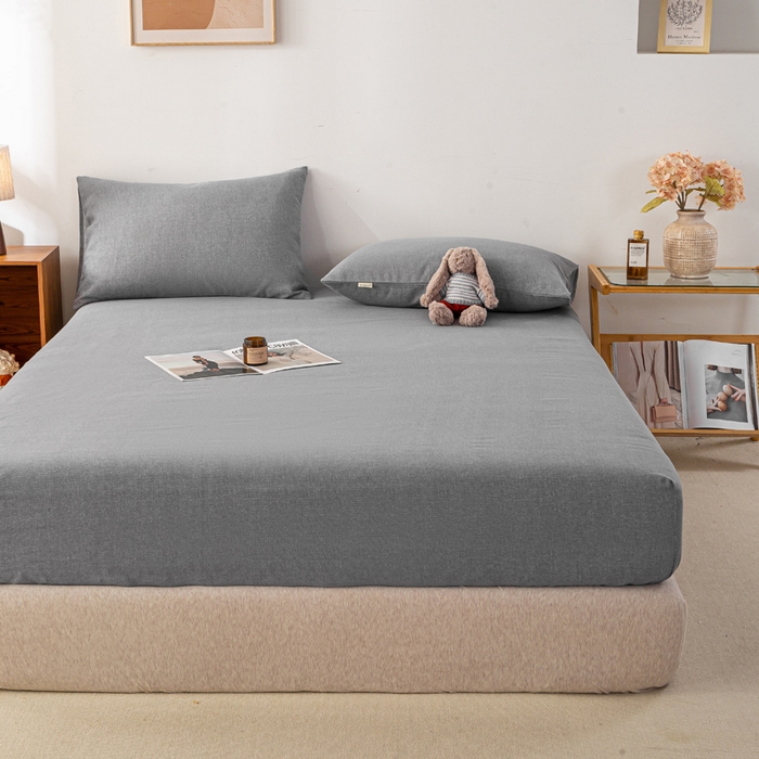 91家纺网 家纺一手货源 找家纺 米柳家纺 2025新款原棉老粗布印花床笠系列 绅士灰床笠款