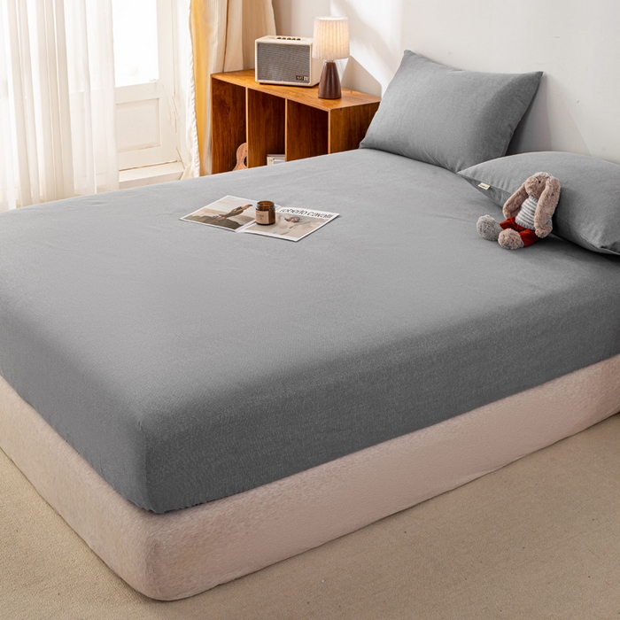 91家纺网 家纺一手货源 找家纺 米柳家纺 2025新款原棉老粗布印花床笠系列 绅士灰床笠款