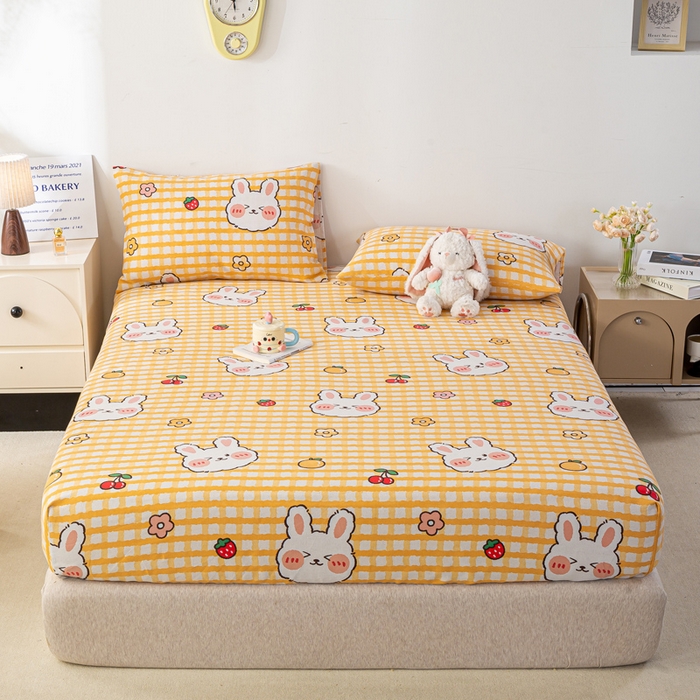 91家纺网 家纺一手货源 找家纺 米柳家纺 2025新款原棉老粗布印花床笠系列 樱桃小兔床笠款