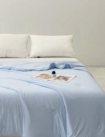 91家纺网 家纺一手货源 找家纺 （总）欧邦 2025新款全消光冰皮凉感锦氨夏被