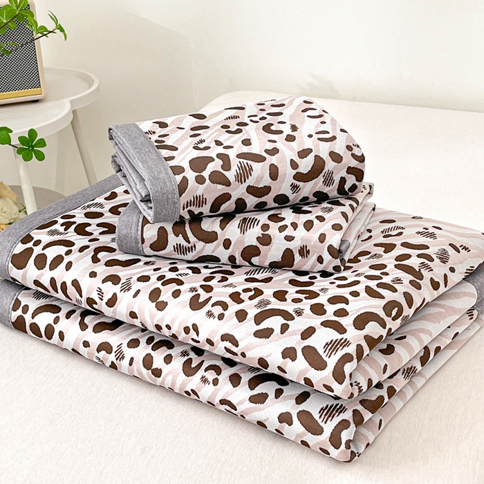 91家纺网 家纺一手货源 找家纺 子曰 2025新款高定版A类PE聚乙烯凉感凉席提花凉席 魅野-粉