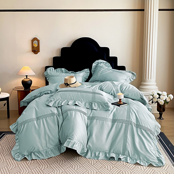 91家纺网 家纺一手货源 找家纺 花香四季家纺 2025新款全棉13376公主风纯棉法式手工立体线条四件套 清风