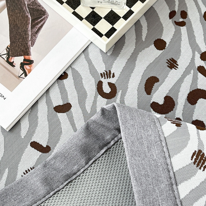 91家纺网 家纺一手货源 找家纺 子曰 2025新款高定版A类PE聚乙烯凉感凉席提花凉席床笠 魅野-灰【平铺款】