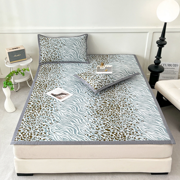 91家纺网 家纺一手货源 找家纺 子曰 2025新款高定版A类PE聚乙烯凉感凉席提花凉席 魅野-蓝