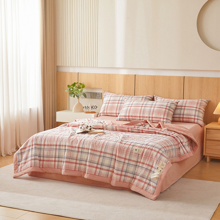 91家纺网 家纺一手货源 找家纺 创优家纺 2025新款无印风格子新疆棉夏被空调被纯棉花被夏被子薄被芯水洗棉包检测 星空粉