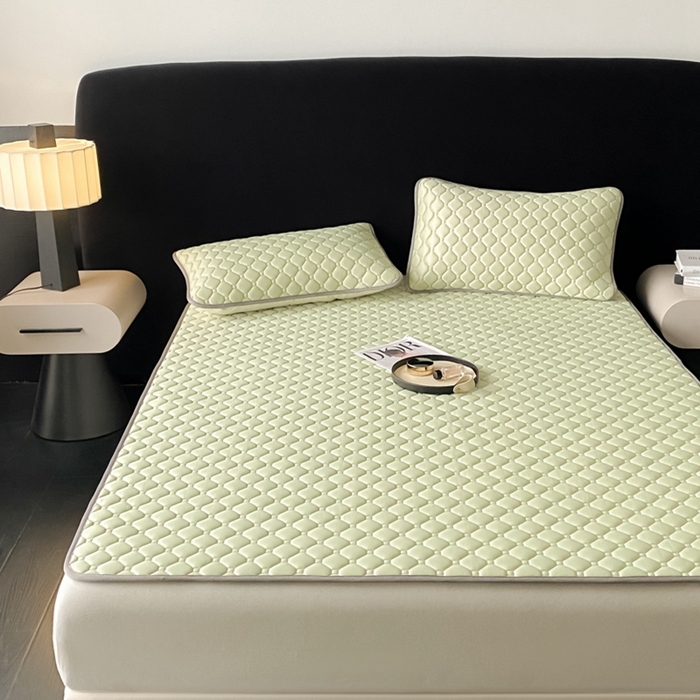 91家纺网 家纺一手货源 找家纺 欧邦 2025新款加厚纯色凉席四件套--凉席三件套 方格-果绿