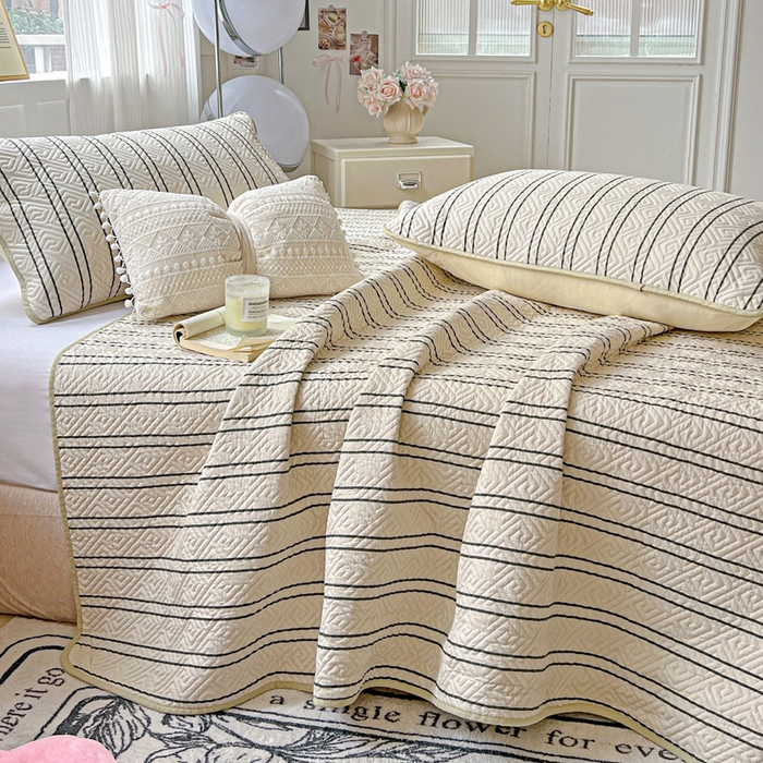 91家纺网 家纺一手货源 找家纺 羽爱家纺 2025新款A类双面全棉印花床盖套件 漫时光