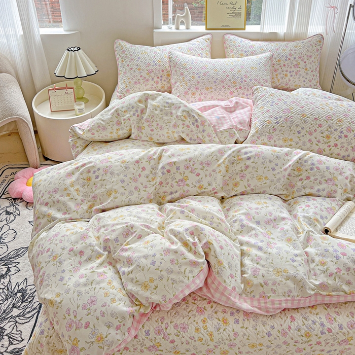 91家纺网 家纺一手货源 找家纺 羽爱家纺 2025新款A类双面全棉印花床盖套件 向阳花开