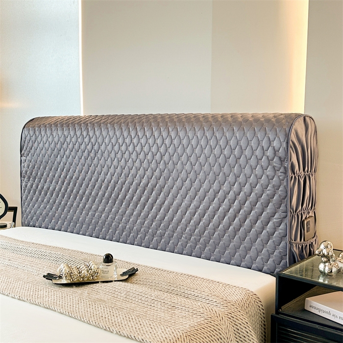 91家纺网 家纺一手货源 找家纺 情恒家纺 2025夏季款亮光布加厚双面用床头罩 淡雅灰