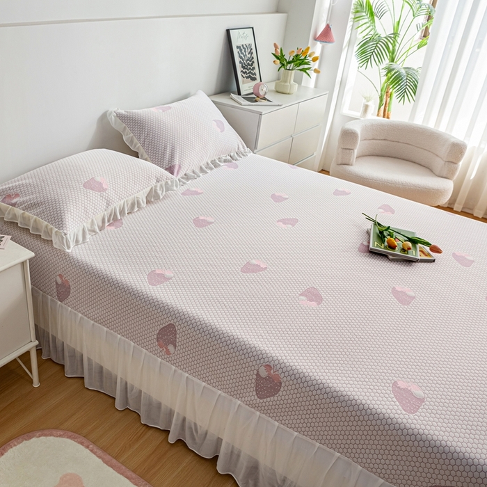 91家纺网 家纺一手货源 找家纺 （总）春寻家纺 2025新款凉豆豆冰丝凉席席子-床裙款