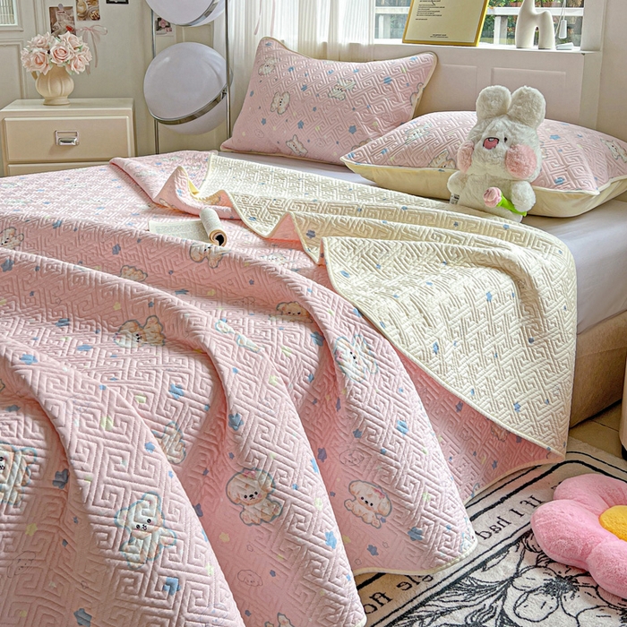 91家纺网 家纺一手货源 找家纺 羽爱家纺 2025新款A类双面全棉印花床盖套件 星星汪