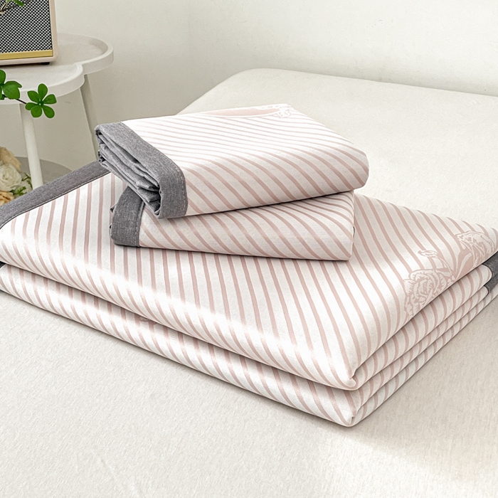 91家纺网 家纺一手货源 找家纺 子曰 2025新款高定版A类PE聚乙烯凉感凉席提花凉席床笠 玫瑰-粉【平铺款】