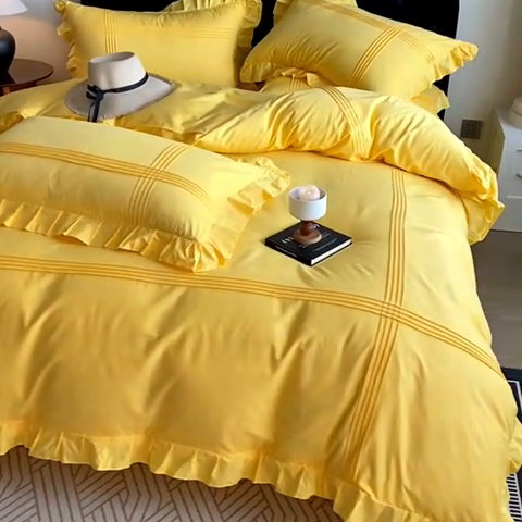 91家纺网 家纺一手货源 找家纺 花香四季家纺 2025新款全棉13376公主风纯棉法式手工立体线条四件套 姜黄