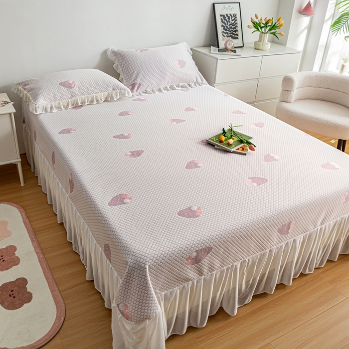 91家纺网 家纺一手货源 找家纺 （总）春寻家纺 2025新款凉豆豆冰丝凉席席子-床裙款