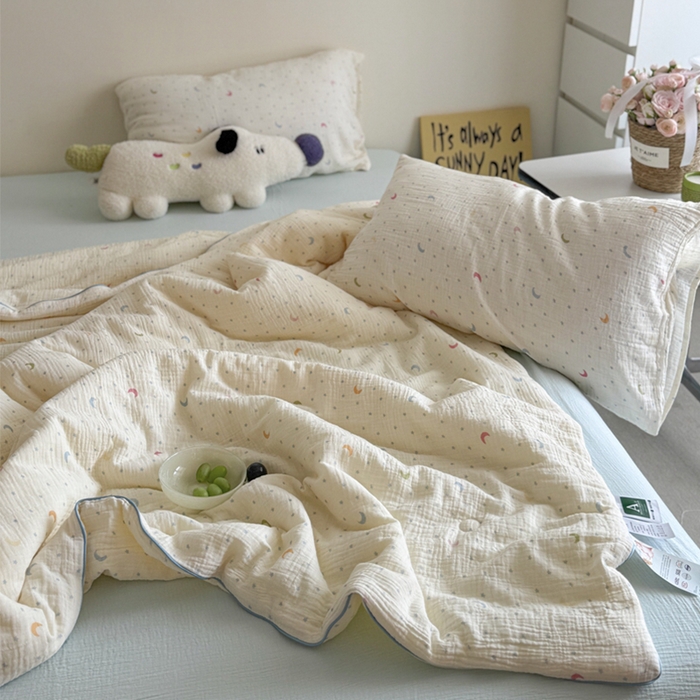 91家纺网 家纺一手货源 找家纺 萝莉家纺 2025新款软软糯糯双层皱皱纱单夏被 夏被四件套 星星月亮