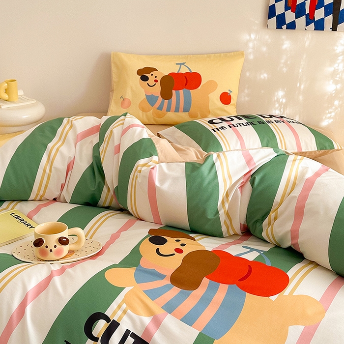 91家纺网 家纺一手货源 找家纺 2025新款全棉大版卡通数码印花纯棉四件套 可爱小狗（绿）