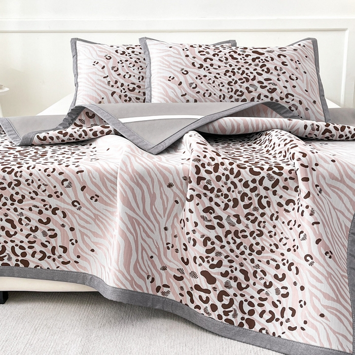 91家纺网 家纺一手货源 找家纺 子曰 2025新款高定版A类PE聚乙烯凉感凉席提花凉席 魅野-粉