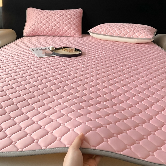 91家纺网 家纺一手货源 找家纺 欧邦 2025新款加厚纯色凉席四件套--凉席三件套 方格-豆粉