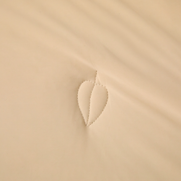 91家纺网 家纺一手货源 找家纺 欧邦 2025新款全消光冰皮凉感锦氨夏被 双拼-驼绿