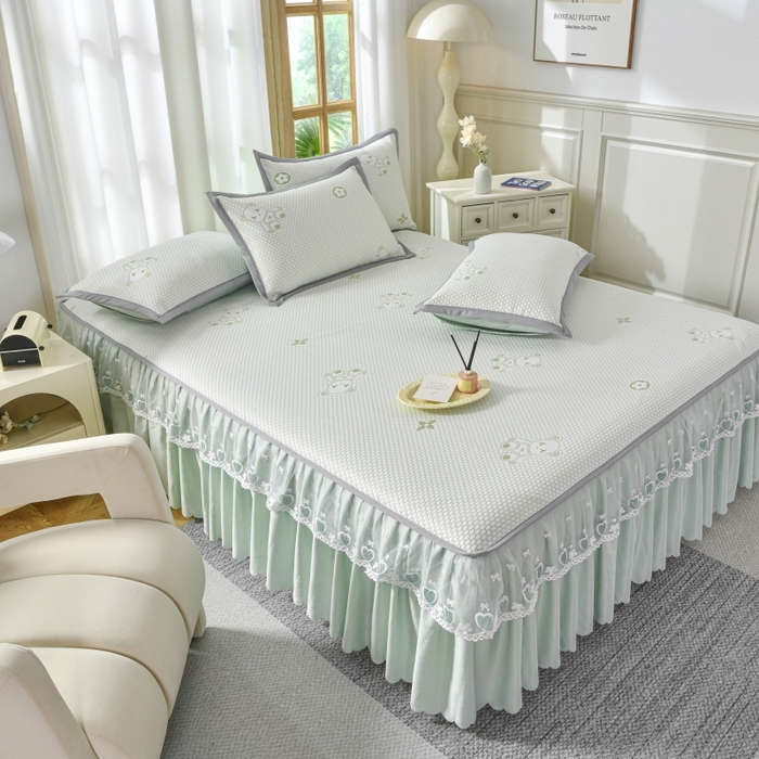 91家纺网 家纺一手货源 找家纺 品乐家纺  2025新款床裙款提花冰豆豆套件凉席席子 绿色