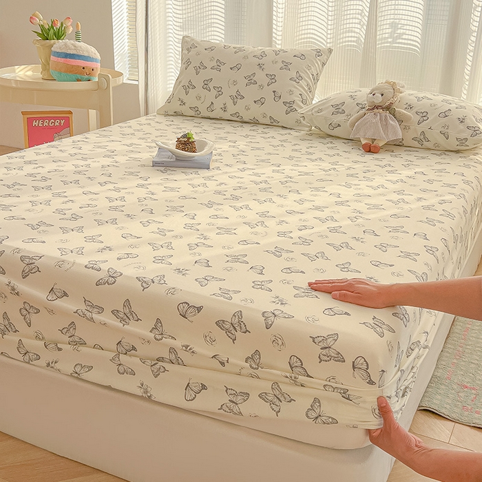 91家纺网 家纺一手货源 找家纺 眠帛家居 2025新款A类水洗皱皱纱印花床笠 蝴蝶偏偏