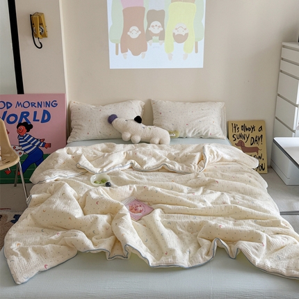 91家纺网 家纺一手货源 找家纺 （总）萝莉家纺 2025新款软软糯糯双层皱皱纱单夏被 夏被四件套