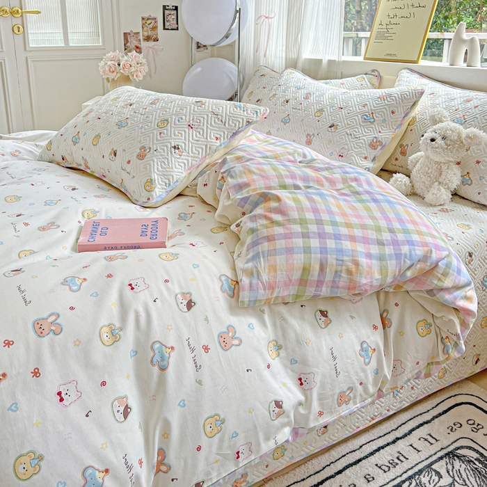 91家纺网 家纺一手货源 找家纺 羽爱家纺 2025新款A类双面全棉印花床盖套件 萌宠国度