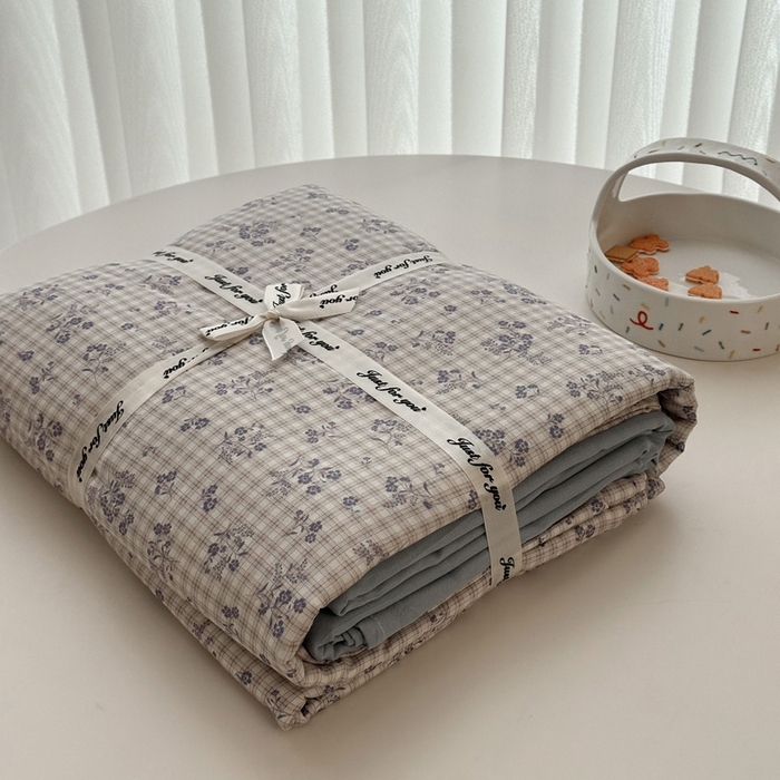 91家纺网 家纺一手货源 找家纺 塞纳 2026新款.全棉有氧双层纱四件套-场景二-倩影-兰