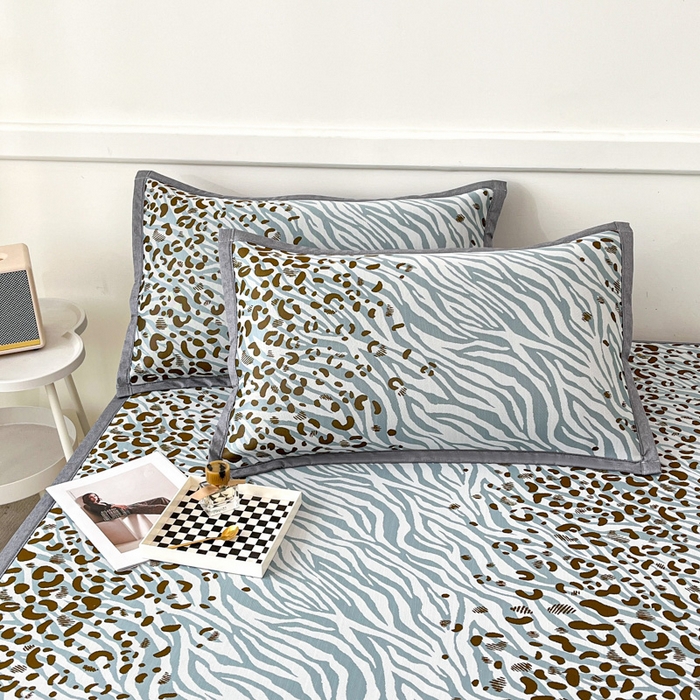 91家纺网 家纺一手货源 找家纺 子曰 2025新款高定版A类PE聚乙烯凉感凉席提花凉席 魅野-蓝