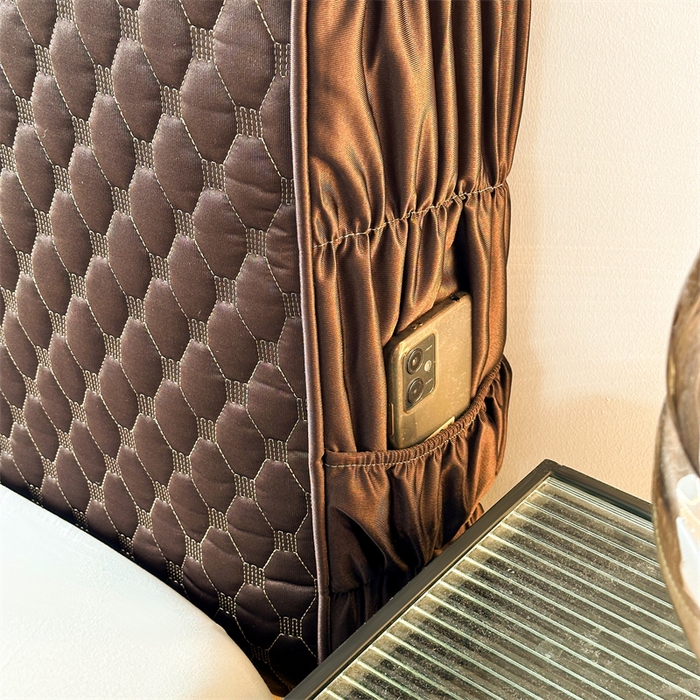 91家纺网 家纺一手货源 找家纺 情恒家纺 2025夏季款亮光布加厚双面用床头罩 深棕咖