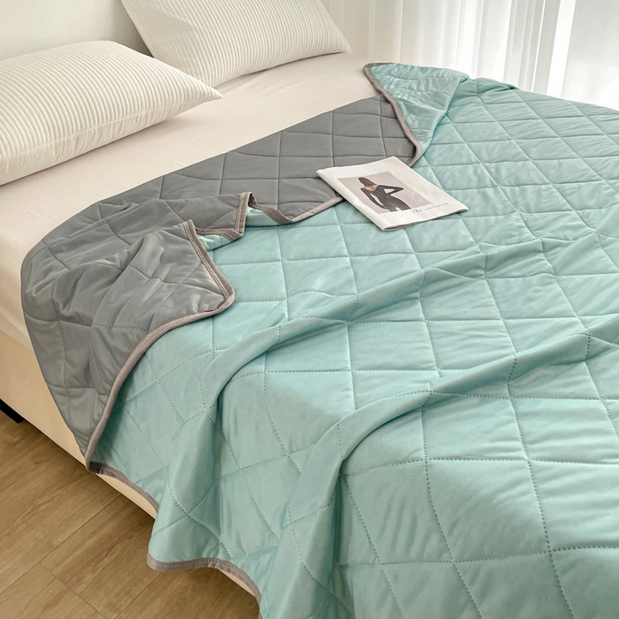 91家纺网 家纺一手货源 找家纺 富艺隆 2025新款纯色凉感丝夏被 果绿