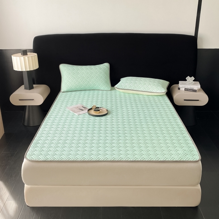 91家纺网 家纺一手货源 找家纺 欧邦 2025新款加厚纯色凉席四件套--凉席三件套 饼干花-水绿