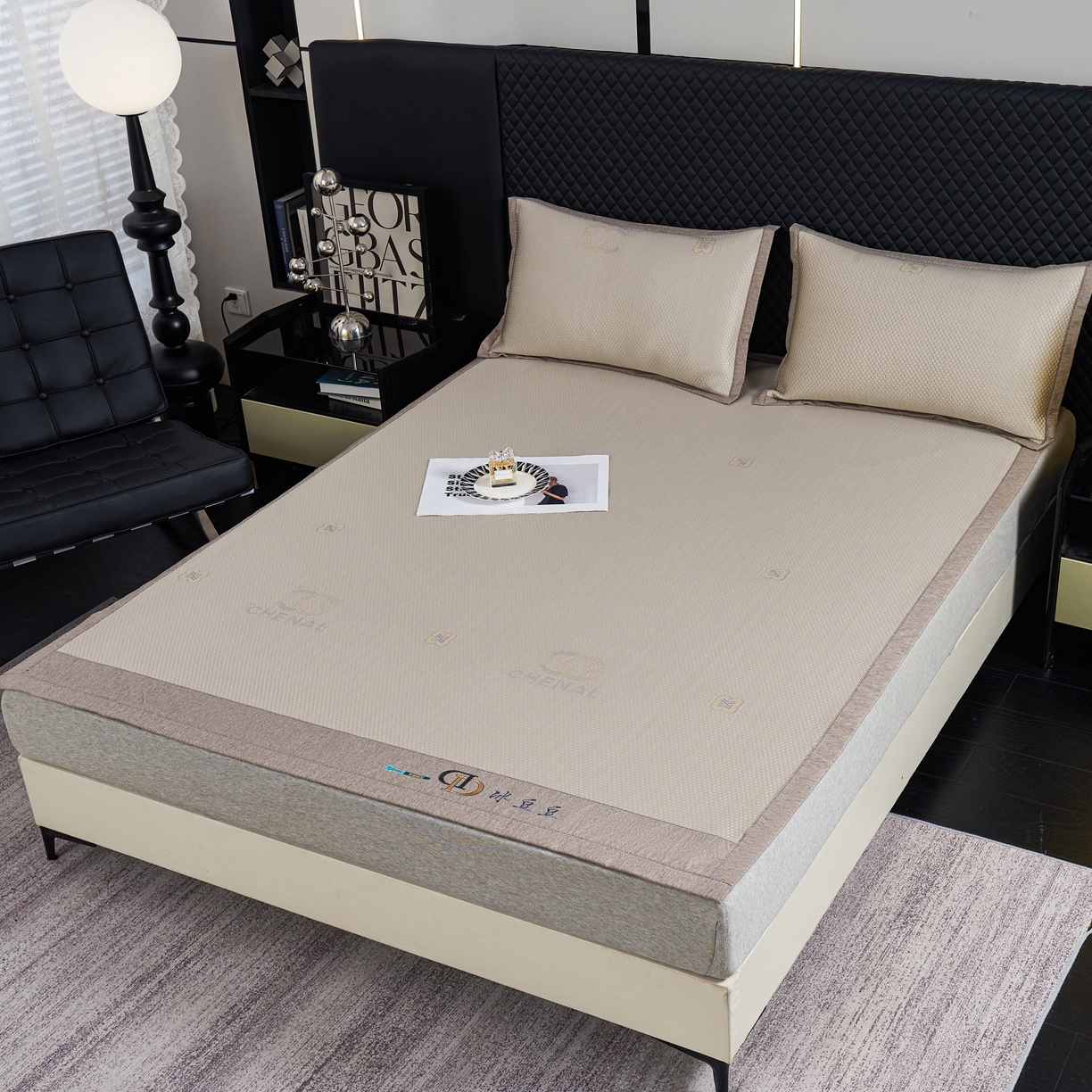 91家纺网 家纺一手货源 找家纺 青雅席业 2025年新款凉感因子母婴级凉感丝豆豆席 香奈儿-香槟