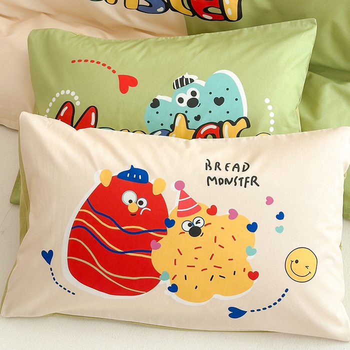 91家纺网 家纺一手货源 找家纺 2025新款全棉大版卡通数码印花纯棉四件套 欢乐家族