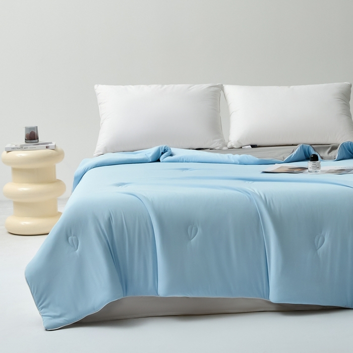 91家纺网 家纺一手货源 找家纺 欧邦 2025新款全消光冰皮凉感锦氨夏被 双拼-蓝灰