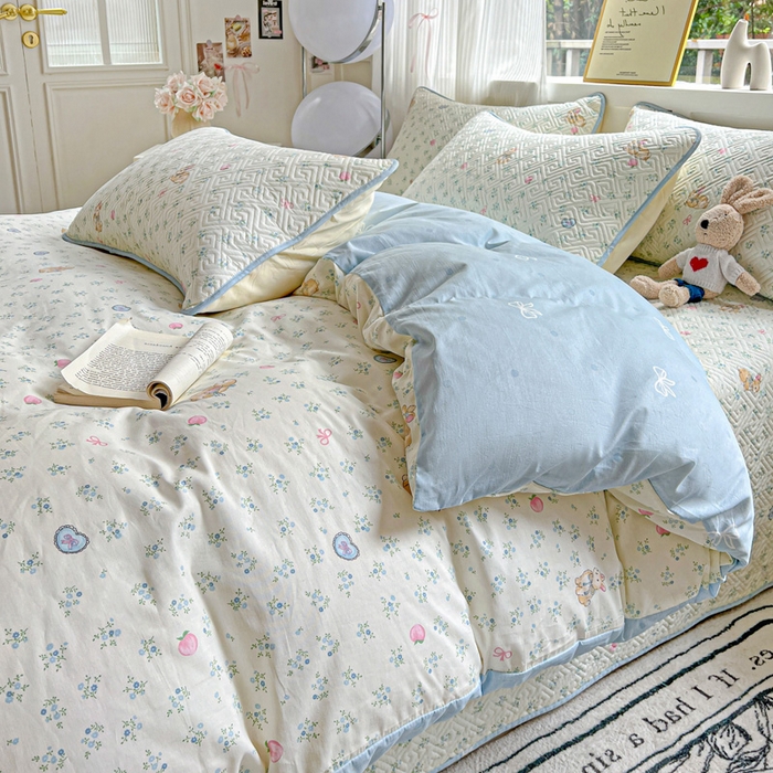 91家纺网 家纺一手货源 找家纺 羽爱家纺 2025新款A类双面全棉印花床盖套件 兔子乐园