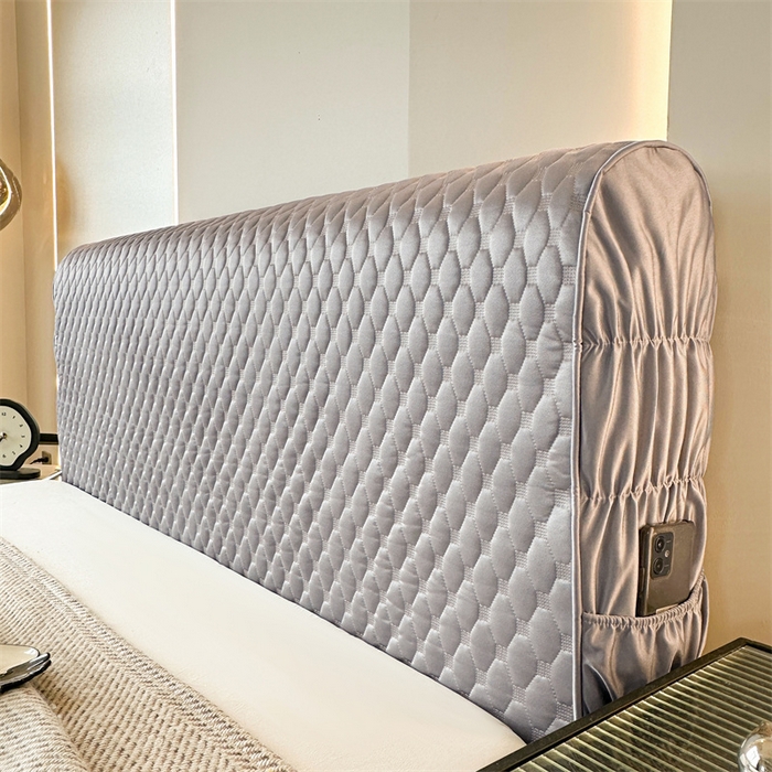 91家纺网 家纺一手货源 找家纺 情恒家纺 2025夏季款亮光布加厚双面用床头罩 珠光银