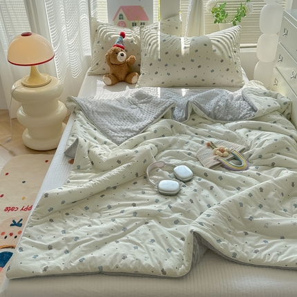 91家纺网 家纺一手货源 找家纺 十里居 2025新款氨纶凉感丝冰豆豆夏凉被 迷你狗