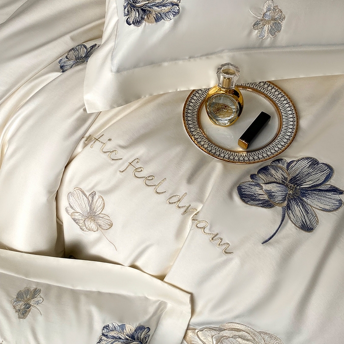 91家纺网 家纺一手货源 找家纺 优悦生活馆 2025新款全棉长绒棉四件套-梦想花园 梦想花园-云朵白