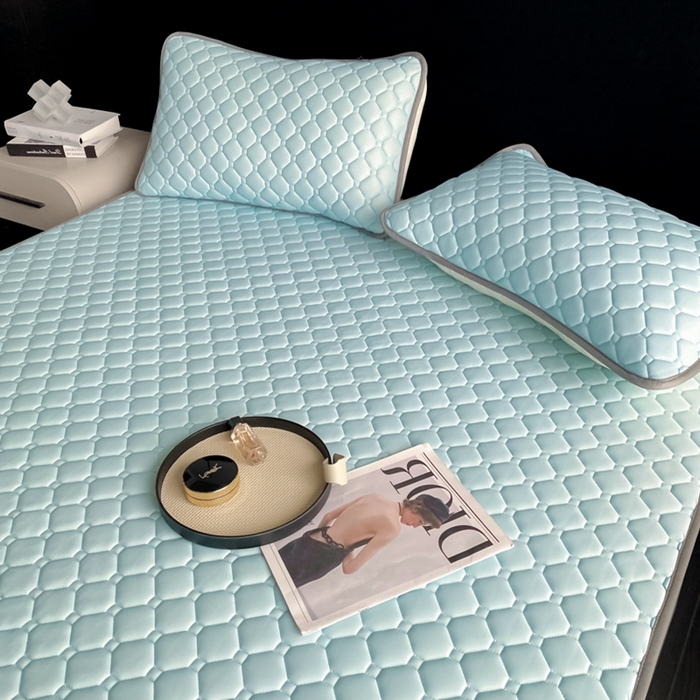 91家纺网 家纺一手货源 找家纺 欧邦 2025新款加厚纯色凉席四件套--凉席三件套 方格-湖蓝