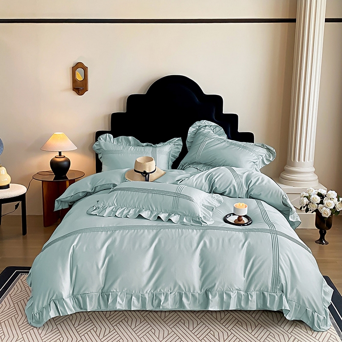 91家纺网 家纺一手货源 找家纺 花香四季家纺 2025新款全棉13376公主风纯棉法式手工立体线条四件套 清风