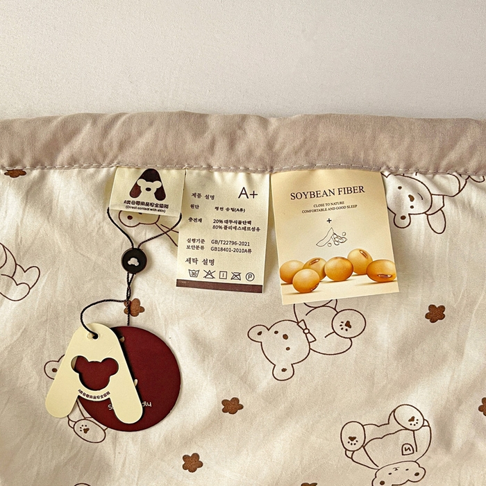 91家纺网 家纺一手货源 找家纺 富艺隆 2025新款水洗棉印花夏被 小熊院长